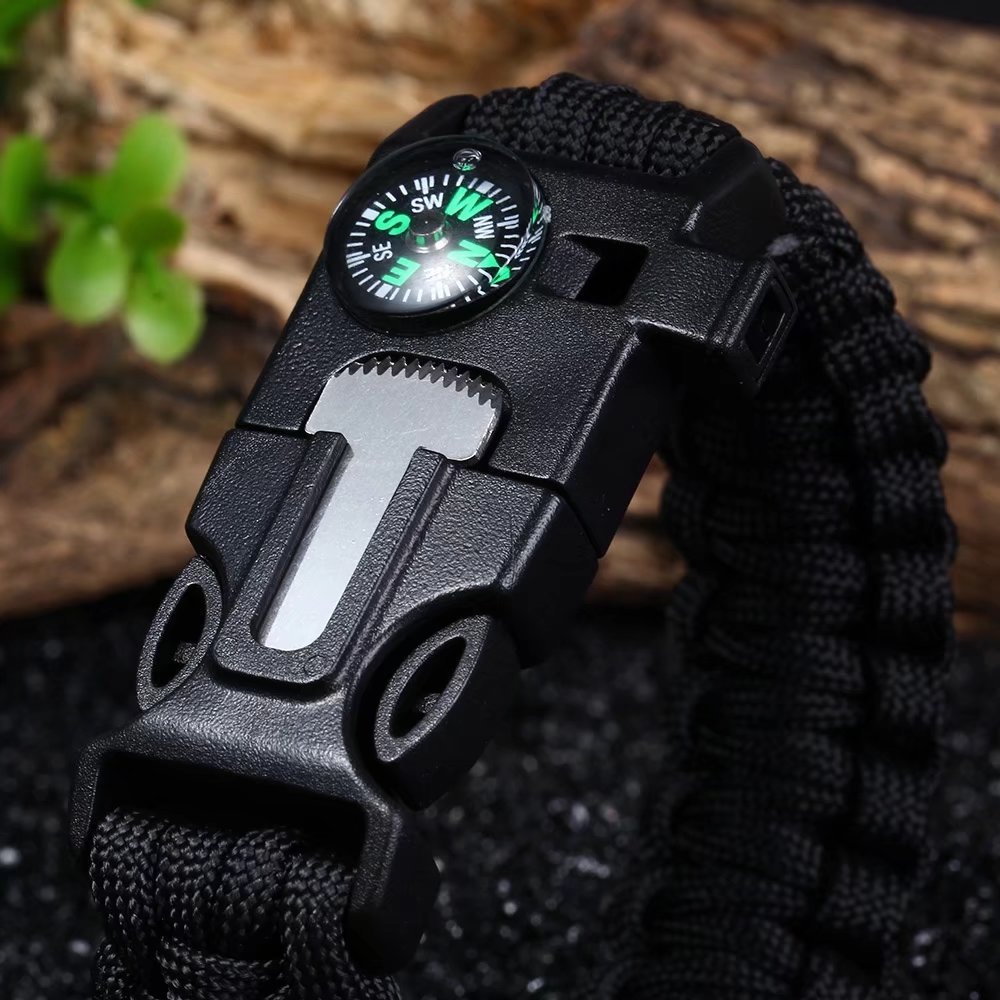 5-in-1-Paracord-Armband für das Überleben im Freien